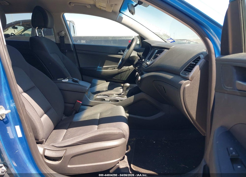 2018 HYUNDAI TUCSON SEL VIN: KM8J33A47JU641067