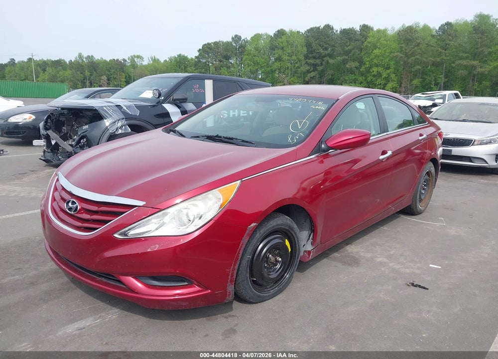 2013 HYUNDAI SONATA GLS VIN: 5NPEB4AC4DH595136