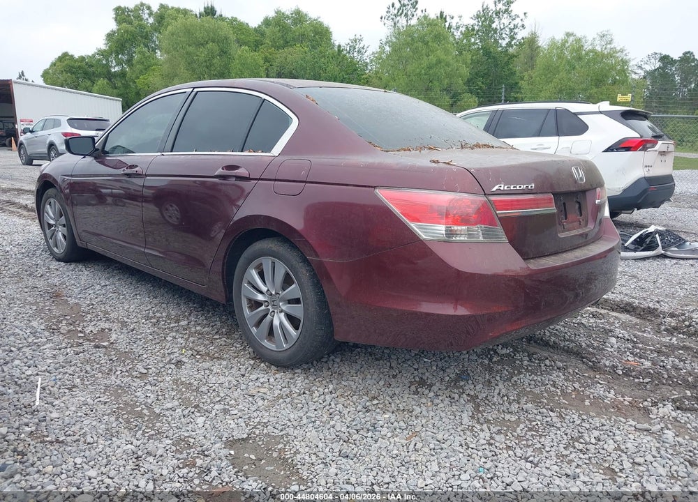 2011 HONDA ACCORD 2.4 EX VIN: 1HGCP2F76BA042423