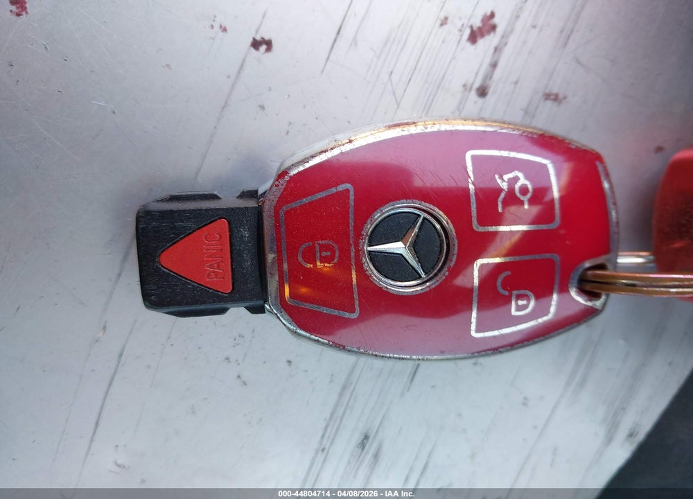 2012 MERCEDES-BENZ C 250 VIN: WDDGJ4HB2CF886497