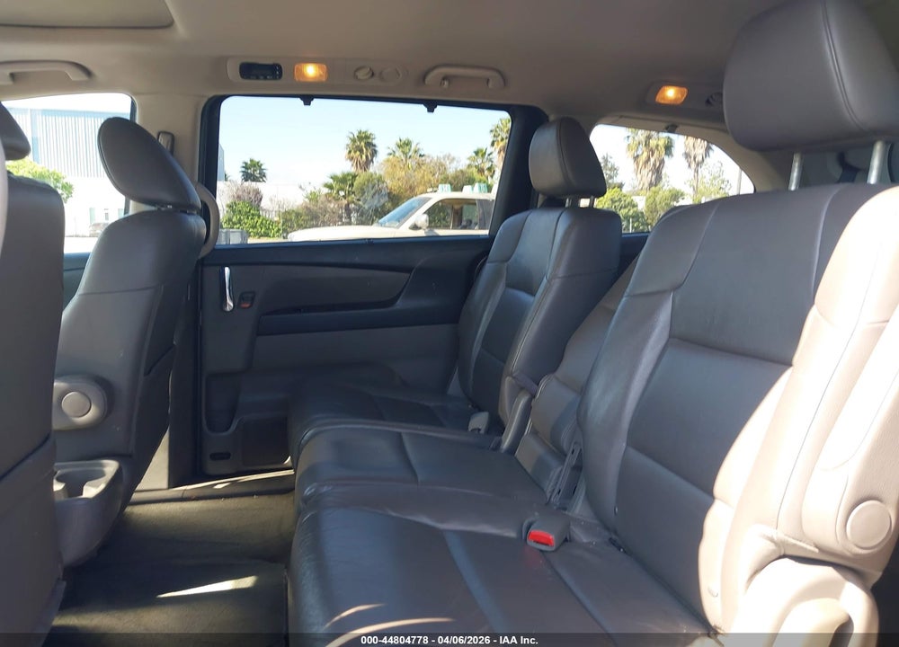 2016 HONDA ODYSSEY EX-L VIN: 5FNRL5H66GB022066