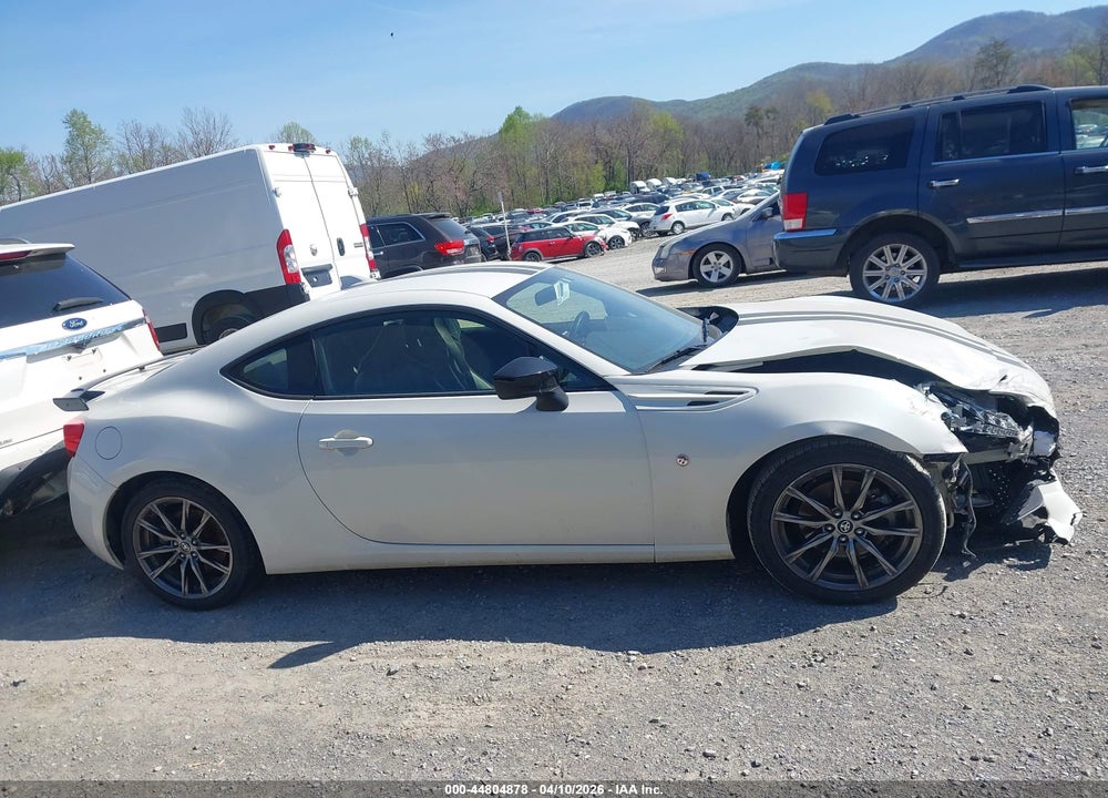 2017 TOYOTA 86 860 SPECIAL EDITION VIN: JF1ZNAA10H8707446