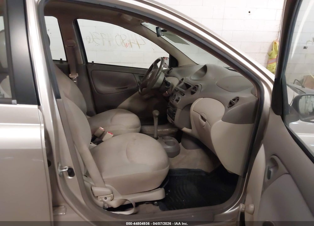 2004 TOYOTA ECHO VIN: JTDBT123X40321370
