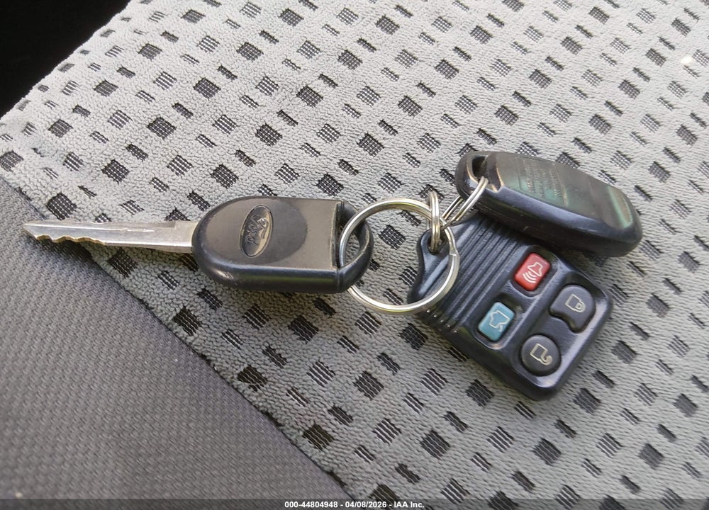 2007 FORD FOCUS S/SE/SES VIN: 1FAHP34N87W186924