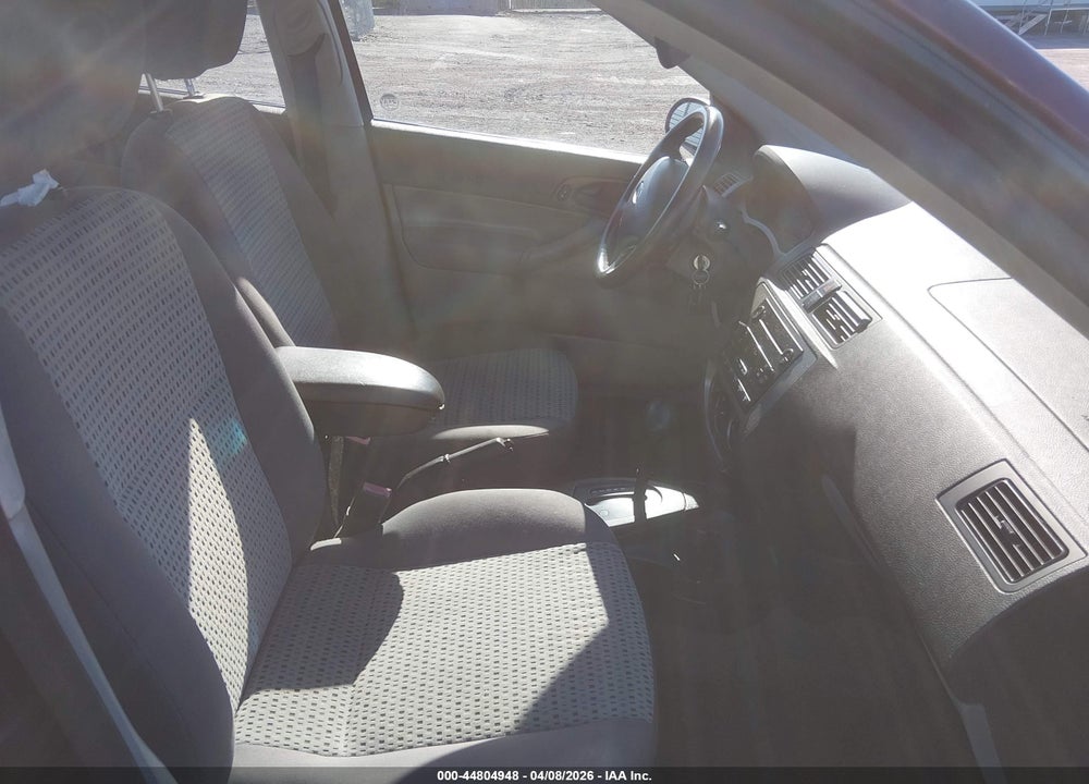 2007 FORD FOCUS S/SE/SES VIN: 1FAHP34N87W186924