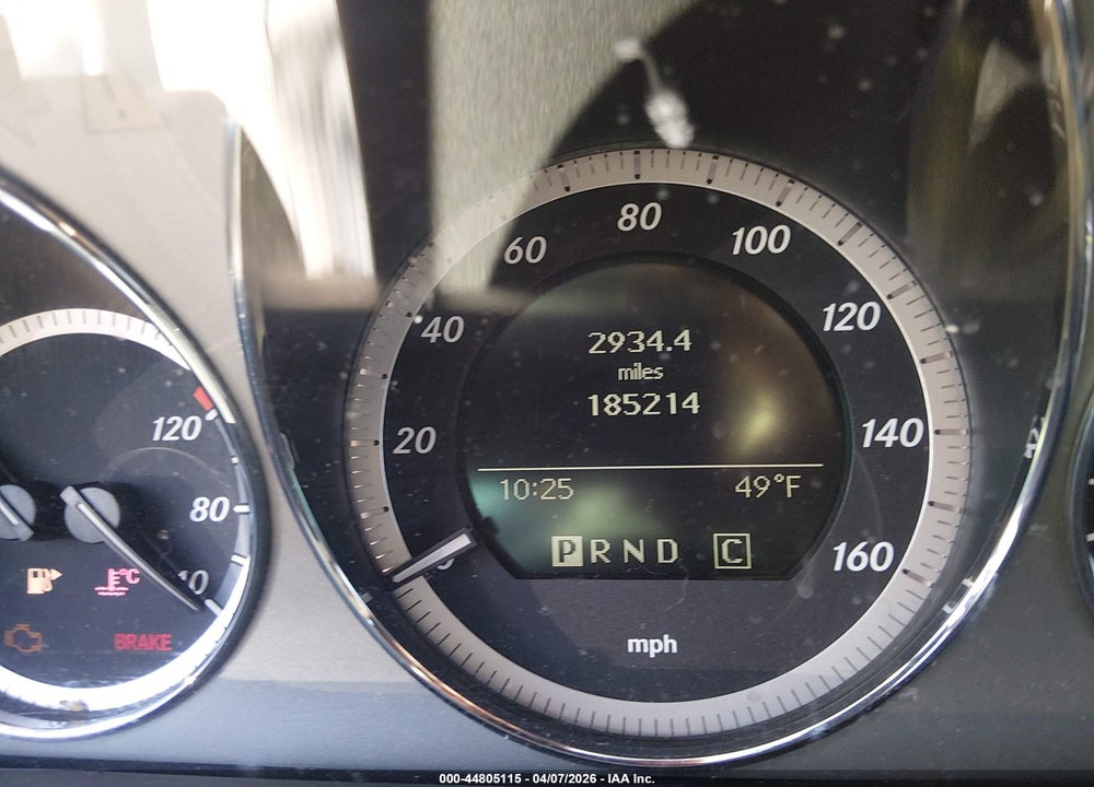 2010 MERCEDES-BENZ C 300 LUXURY VIN: WDDGF5EB1AR112474