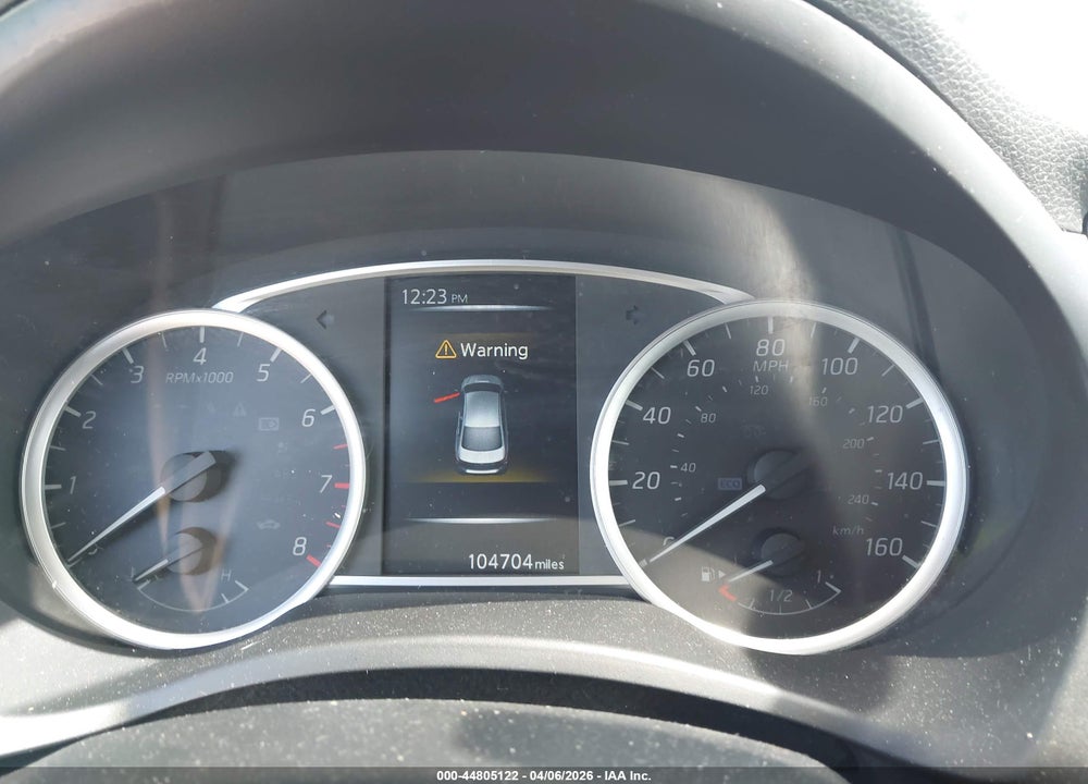 2018 NISSAN SENTRA SV VIN: 3N1AB7AP5JL633135