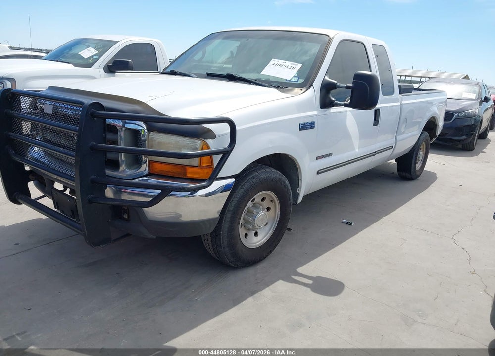 2000 FORD F-250 VIN: 1FTNX20F3YEB24621