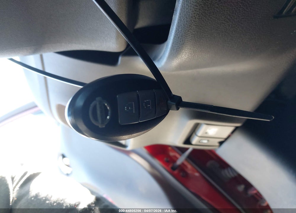 2013 NISSAN JUKE SV VIN: JN8AF5MV1DT206670