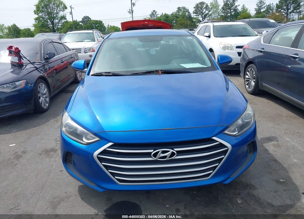 2017 HYUNDAI ELANTRA SE VIN: 5NPD84LF5HH038114