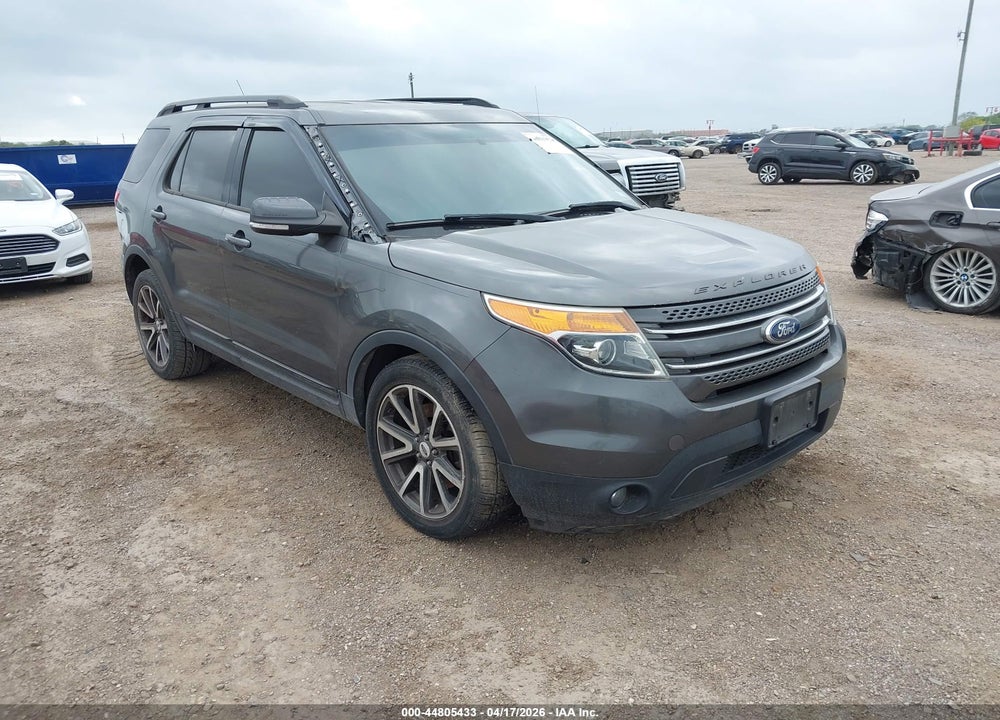 2015 FORD EXPLORER XLT VIN: 1FM5K7D85FGB30876