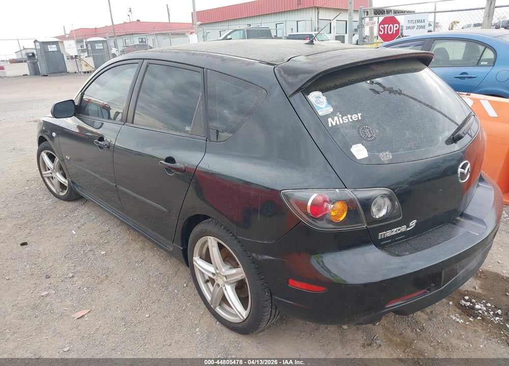 2005 MAZDA 3 S VIN: JM1BK143051221340