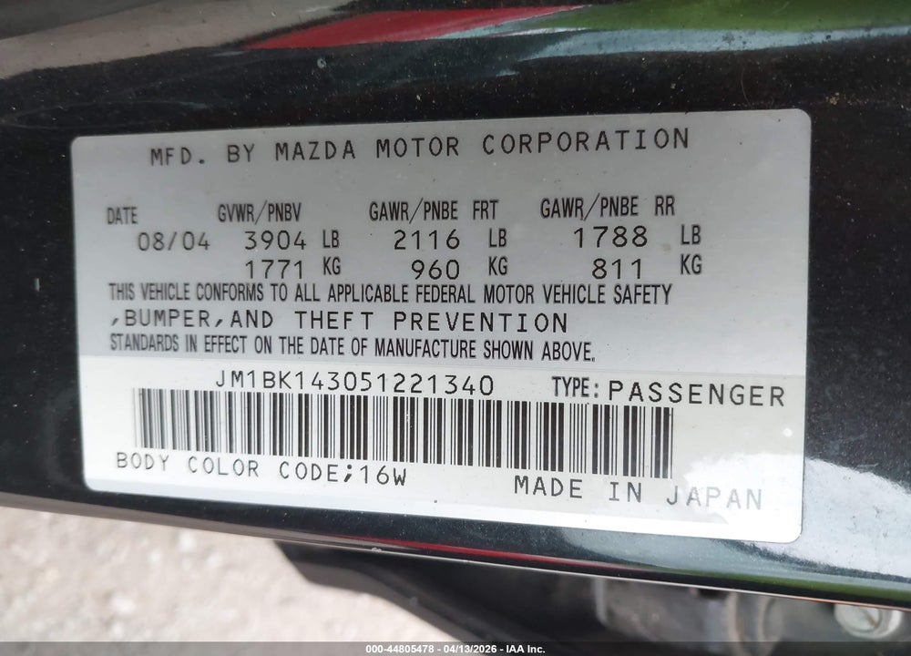 2005 MAZDA 3 S VIN: JM1BK143051221340
