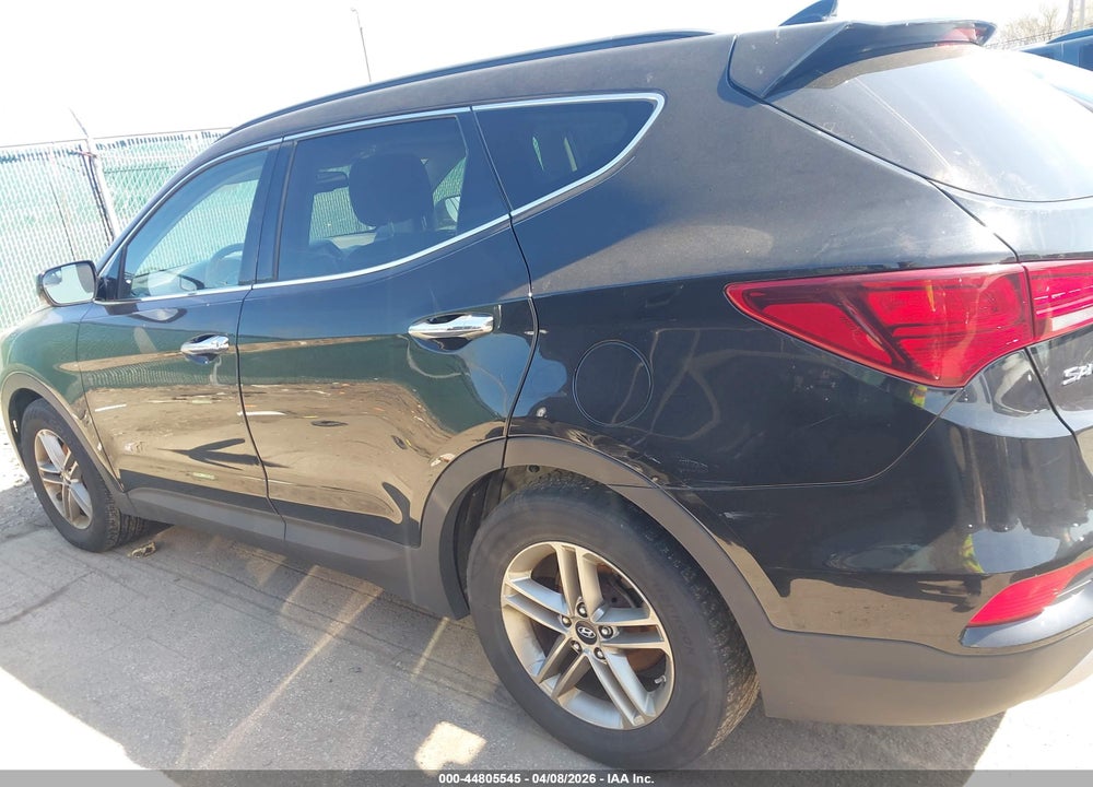 2017 HYUNDAI SANTA FE SPORT 2.4L VIN: 5XYZUDLB5HG398618