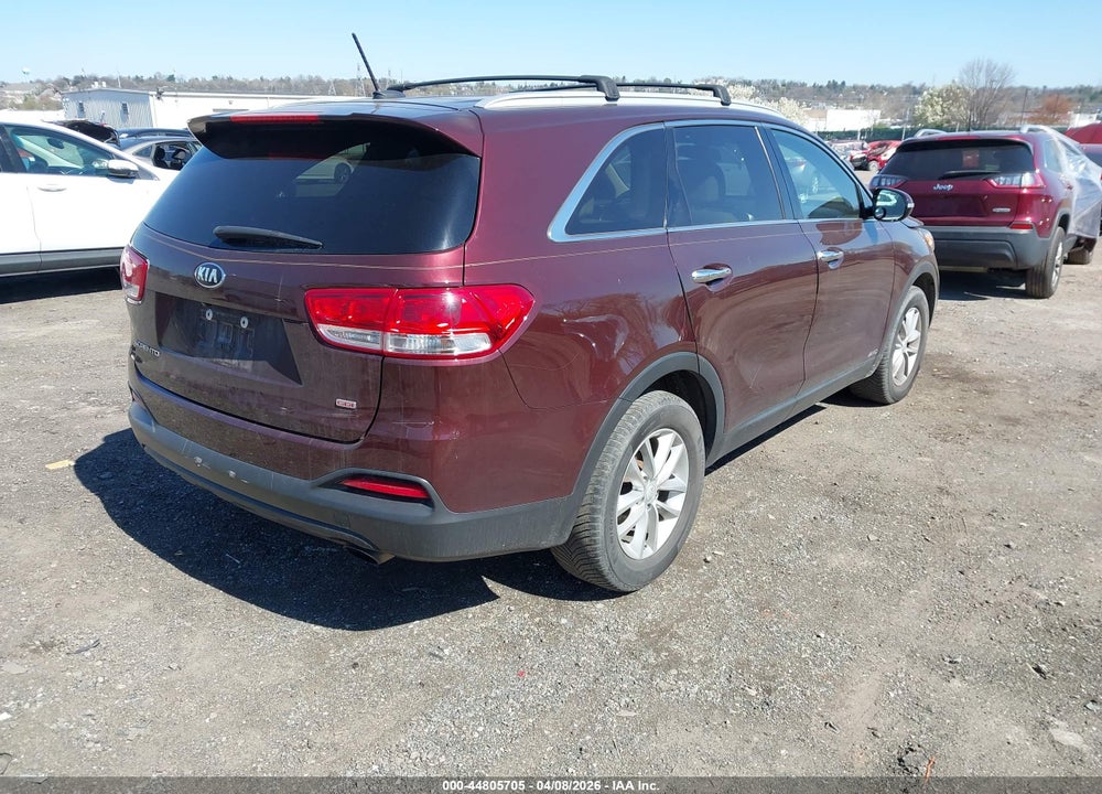 2017 KIA SORENTO 2.4L LX VIN: 5XYPGDA37HG272724
