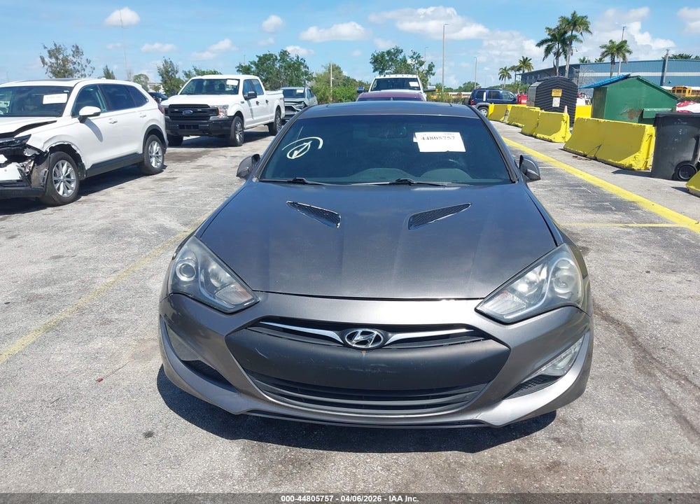 2013 HYUNDAI GENESIS CO VIN: KMHHU6KJ5DU094645