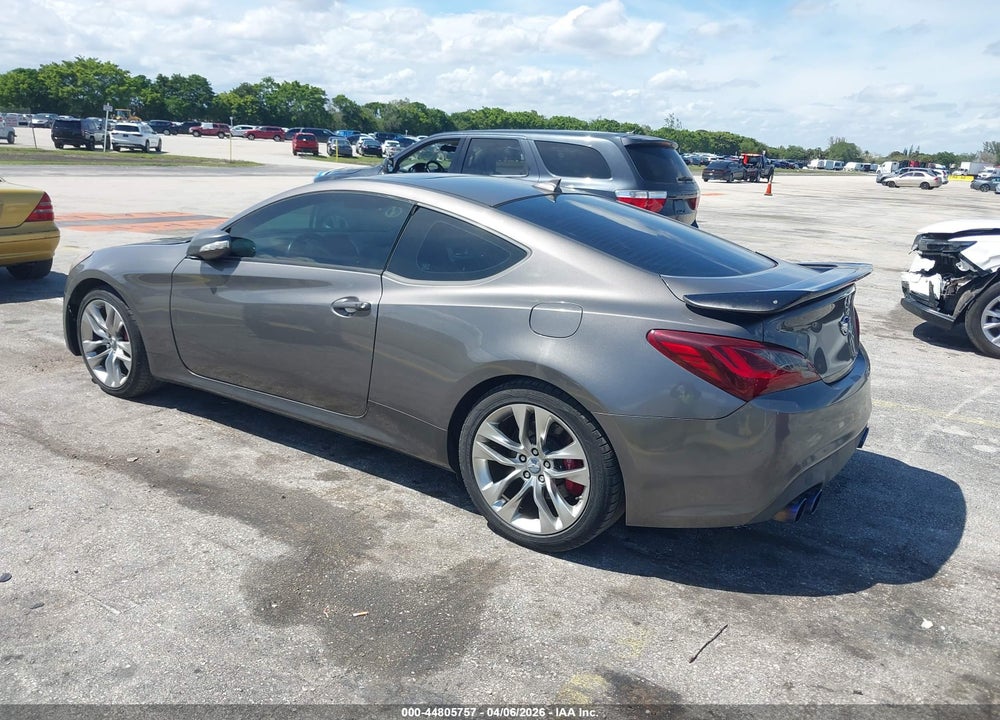 2013 HYUNDAI GENESIS CO VIN: KMHHU6KJ5DU094645