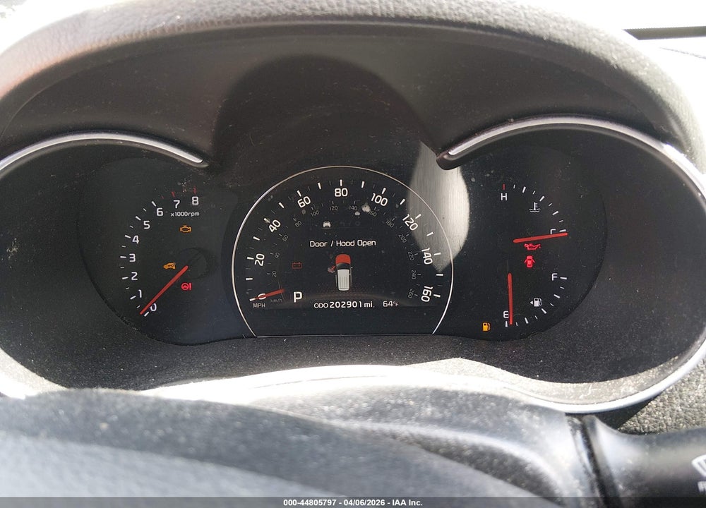 2014 KIA SORENTO LX VIN: 5XYKT4A6XEG441016