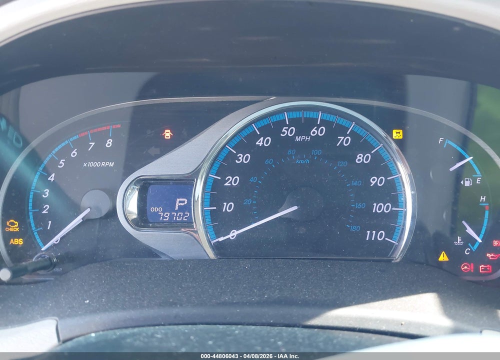 2011 TOYOTA SIENNA XLE V6 VIN: 5TDYK3DC6BS108271
