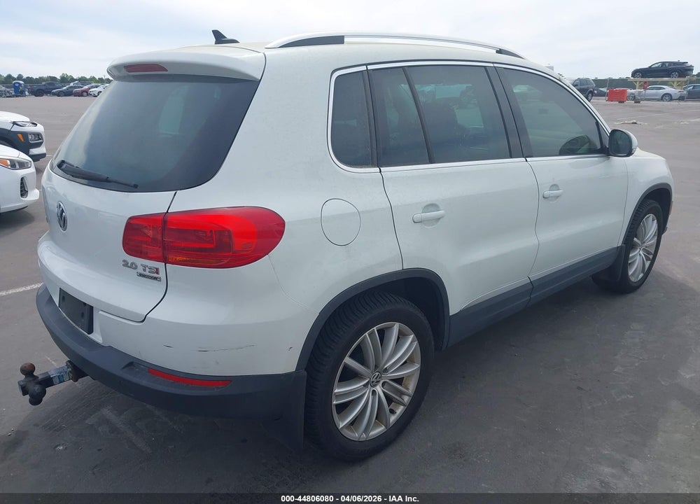2015 VOLKSWAGEN TIGUAN SE VIN: WVGBV7AX6FW580077