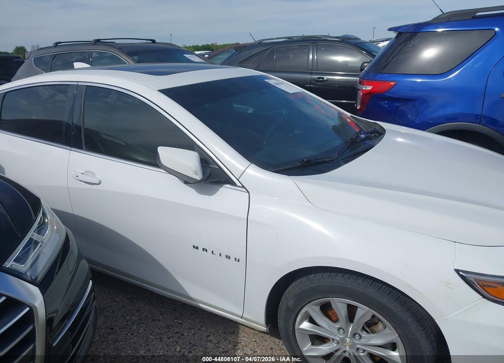 2019 CHEVROLET MALIBU LT VIN: 1G1ZD5ST8KF108455