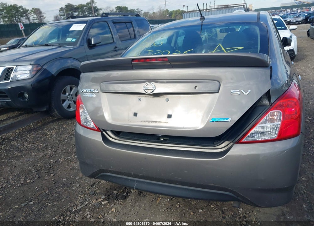 2015 NISSAN VERSA 1.6 SV VIN: 3N1CN7AP3FL819926