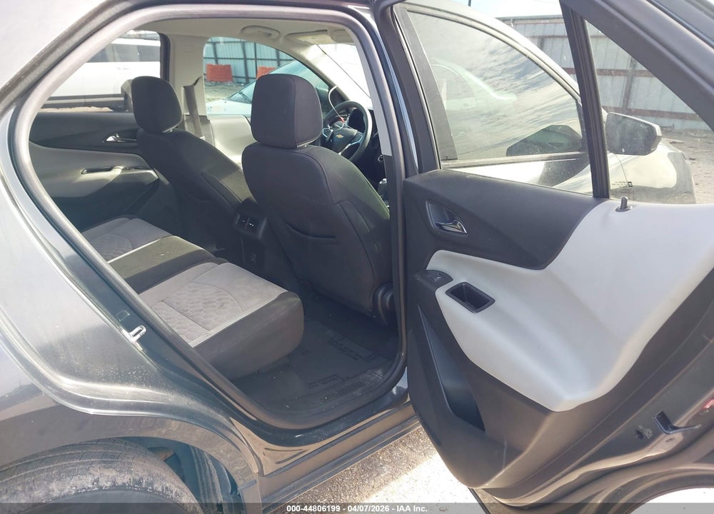 2019 CHEVROLET EQUINOX LS VIN: 2GNAXHEV8K6194765