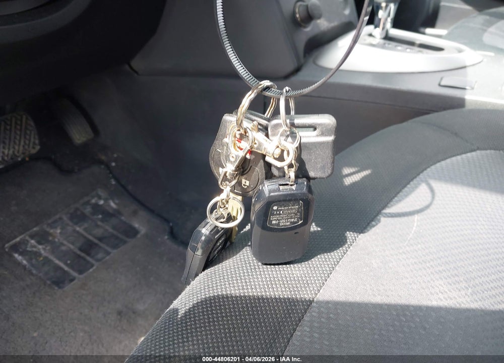 2012 NISSAN ROGUE S VIN: JN8AS5MV3CW406510