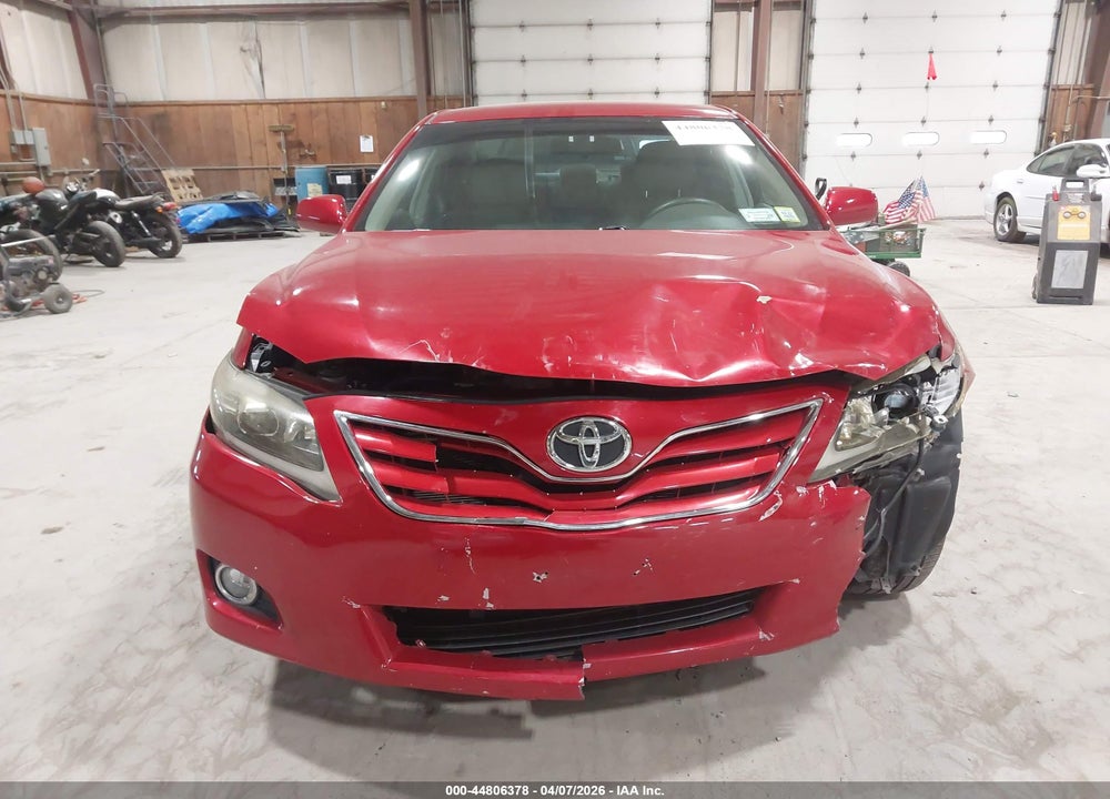 2011 TOYOTA CAMRY LE VIN: 4T1BF3EK9BU582819