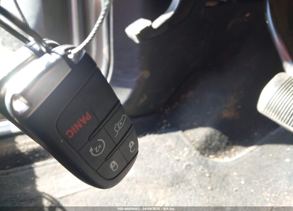 2015 JEEP GRAND CHEROKEE LIMITED VIN: 1C4RJFBGXFC741605