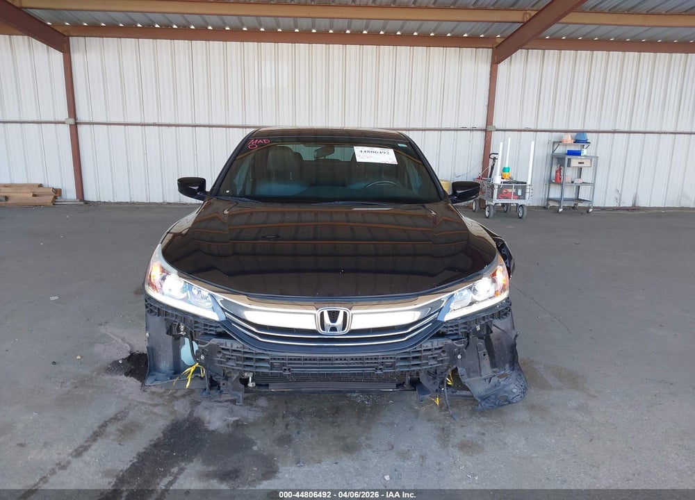 2017 HONDA ACCORD SPORT SE VIN: 1HGCR2F11HA249588
