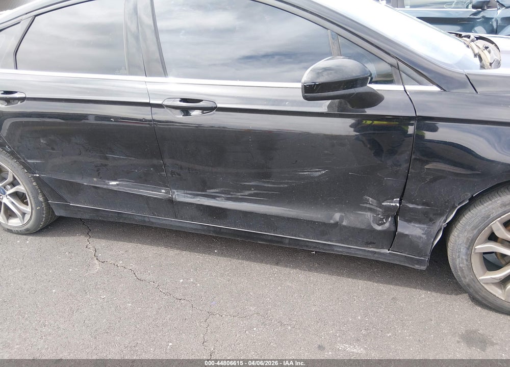 2017 FORD FUSION SE VIN: 3FA6P0H77HR163754