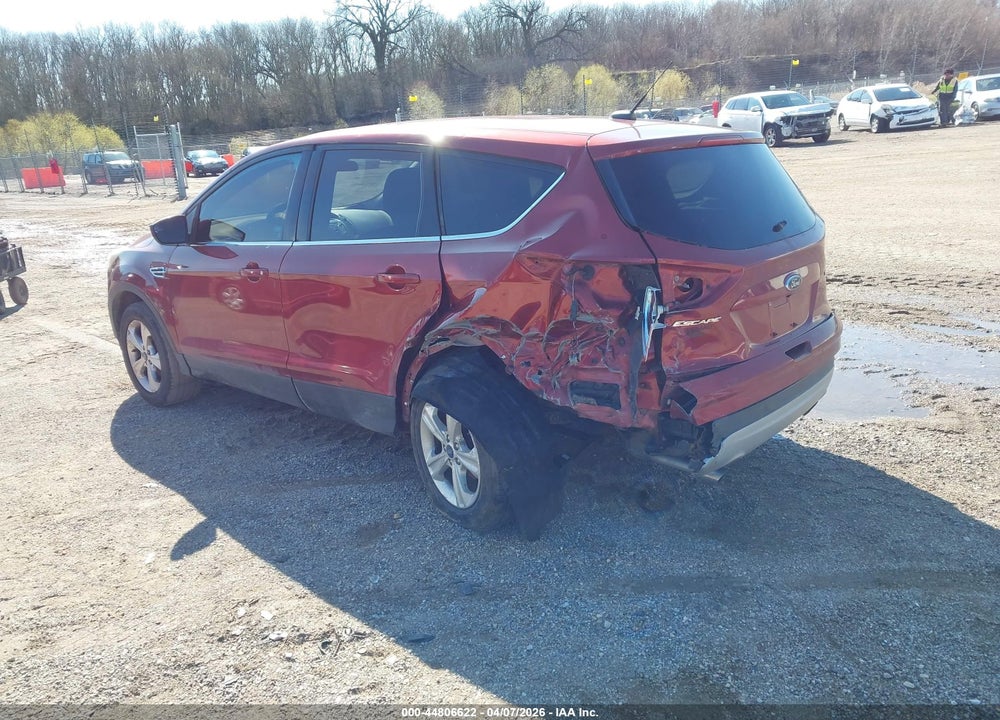 2015 FORD ESCAPE SE VIN: 1FMCU0G74FUA49185