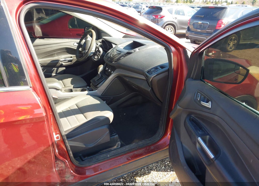 2015 FORD ESCAPE SE VIN: 1FMCU0G74FUA49185
