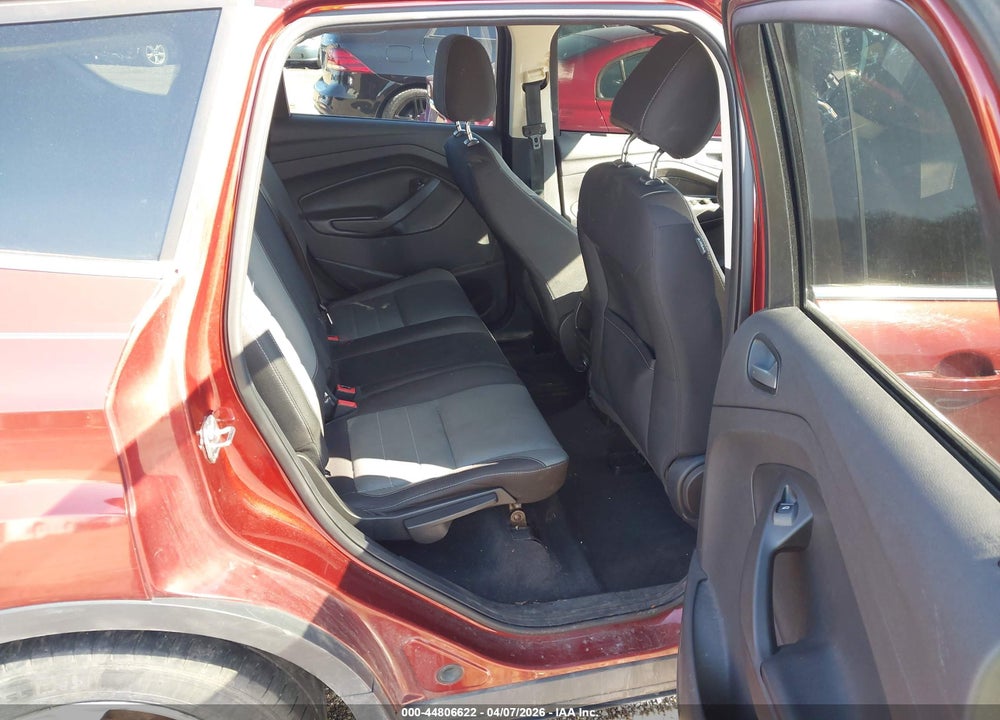 2015 FORD ESCAPE SE VIN: 1FMCU0G74FUA49185