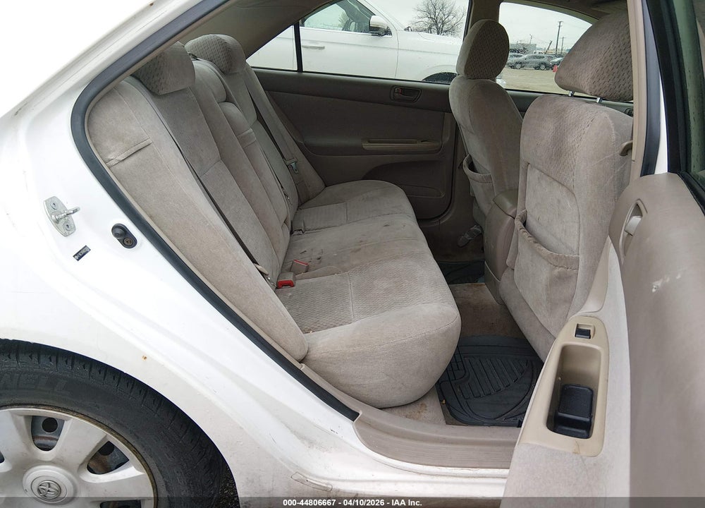 2004 TOYOTA CAMRY LE VIN: 4T1BE32K64U330682
