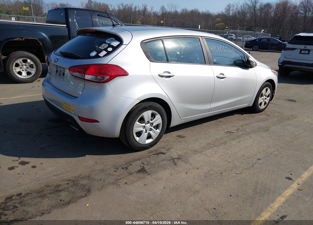 2017 KIA FORTE LX VIN: KNAFK5A84H5693480