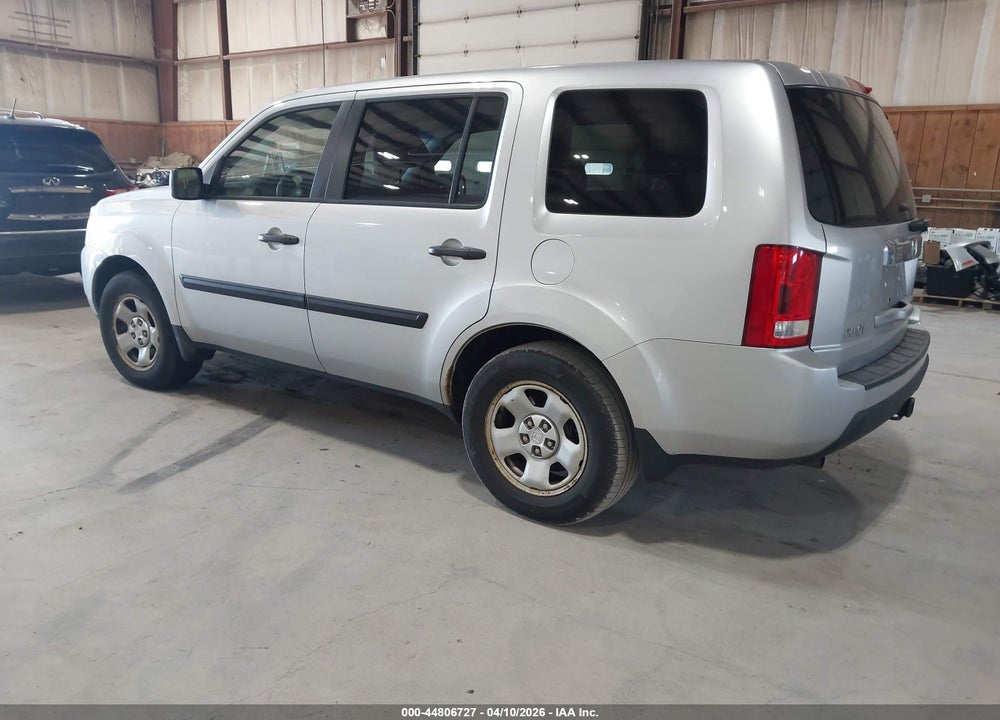 2010 HONDA PILOT LX VIN: 5FNYF4H23AB008059