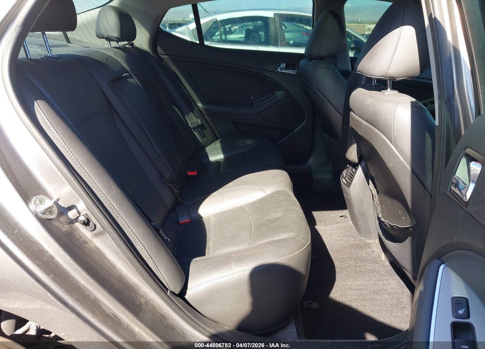 2015 KIA OPTIMA SX TURBO VIN: 5XXGR4A67FG407626