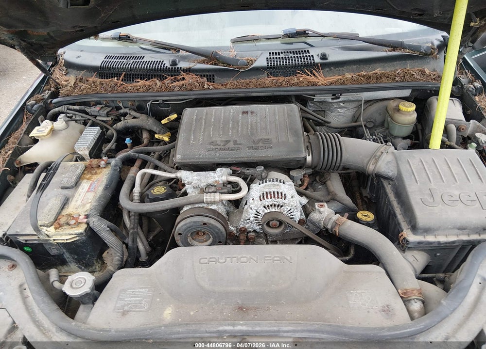 2001 JEEP GRAND CHEROKEE LAREDO VIN: 1J4GW48N21C560486