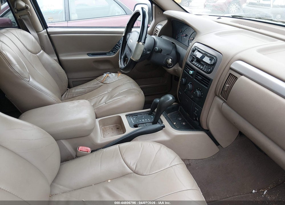 2001 JEEP GRAND CHEROKEE LAREDO VIN: 1J4GW48N21C560486
