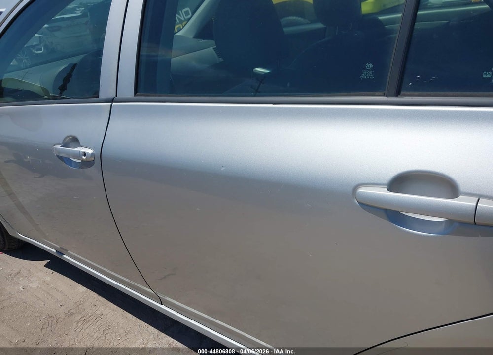 2010 TOYOTA COROLLA LE VIN: 1NXBU4EE2AZ199812