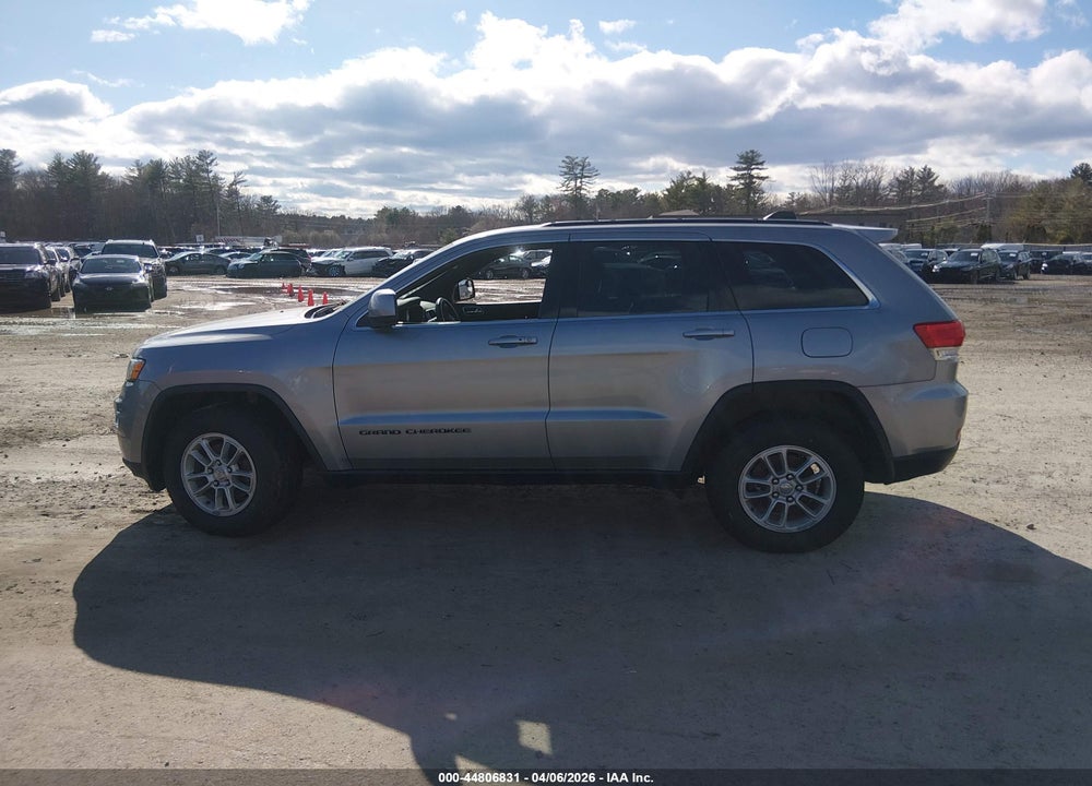 2018 JEEP GRAND CHEROKEE LAREDO 4X4 VIN: 1C4RJFAG1JC180219