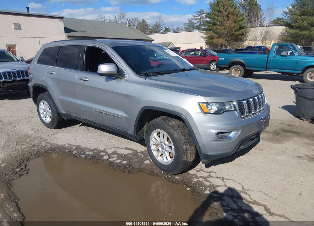 2018 JEEP GRAND CHEROKEE LAREDO 4X4 VIN: 1C4RJFAG1JC180219