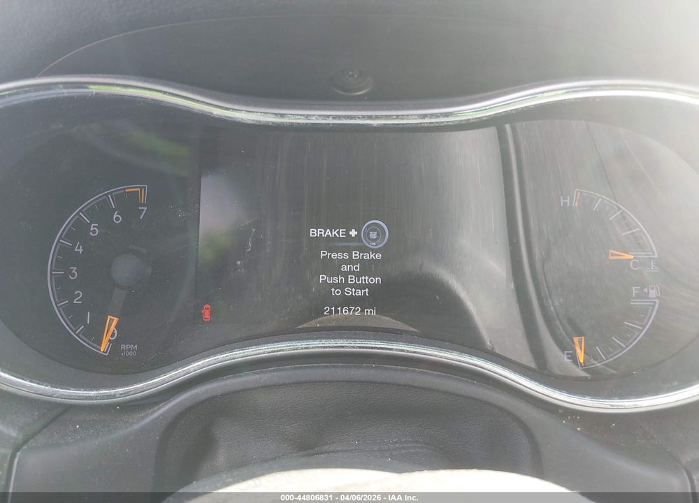 2018 JEEP GRAND CHEROKEE LAREDO 4X4 VIN: 1C4RJFAG1JC180219