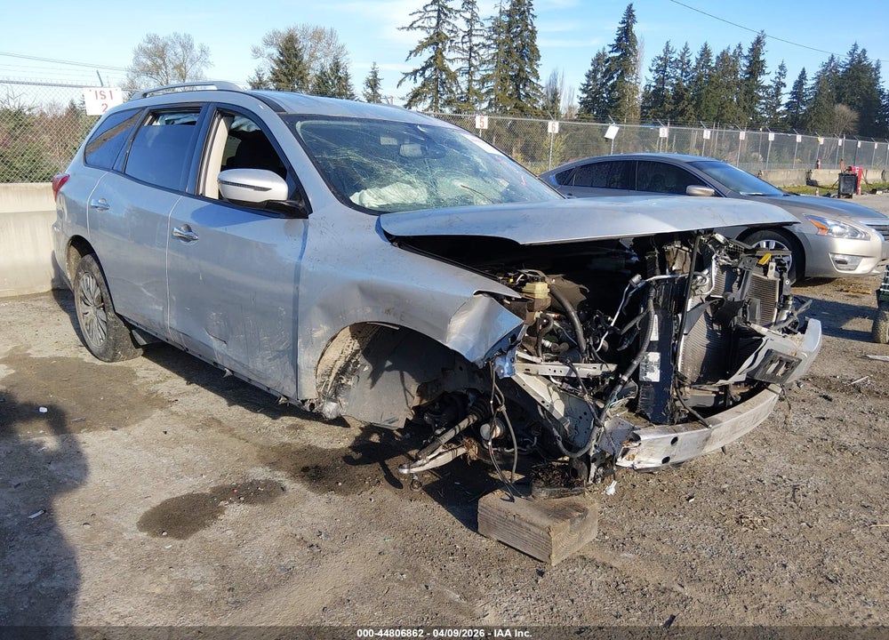 2019 NISSAN PATHFINDER SV VIN: 5N1DR2MN4KC612689