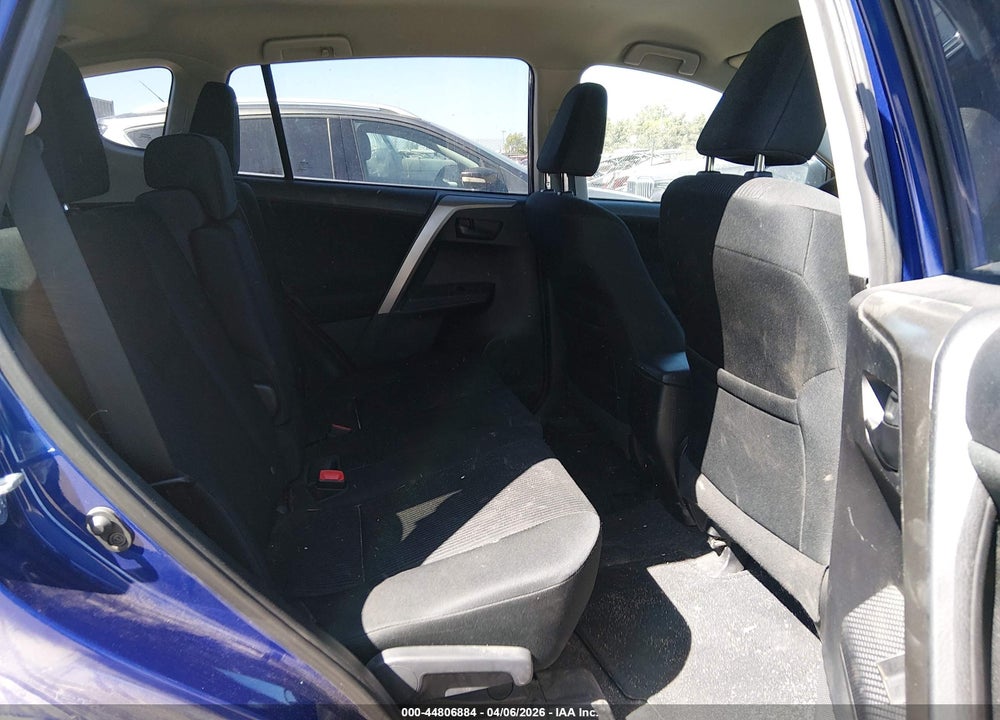 2015 TOYOTA RAV4 LE VIN: 2T3BFREV7FW341903