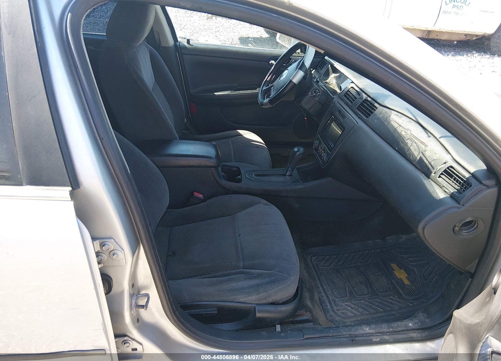 2011 CHEVROLET IMPALA LT VIN: 2G1WG5EK4B1132885