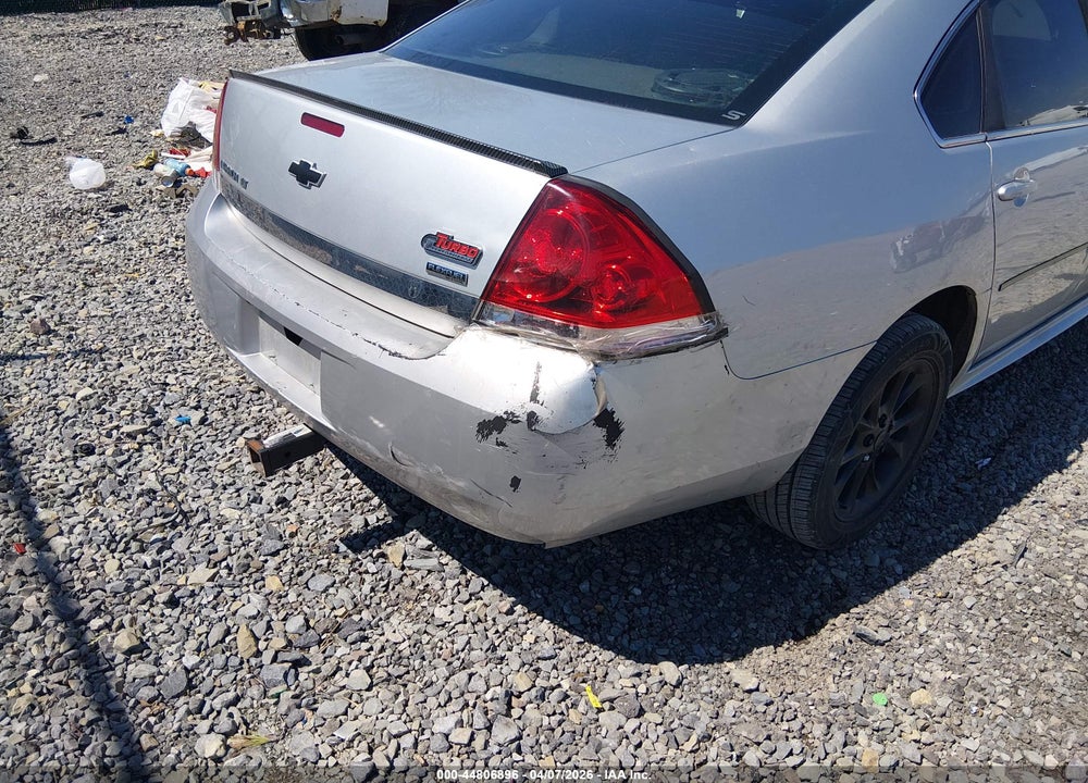 2011 CHEVROLET IMPALA LT VIN: 2G1WG5EK4B1132885