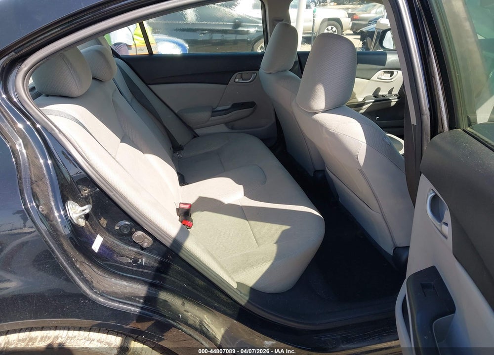 2013 HONDA CIVIC LX VIN: 19XFB2F5XDE031417